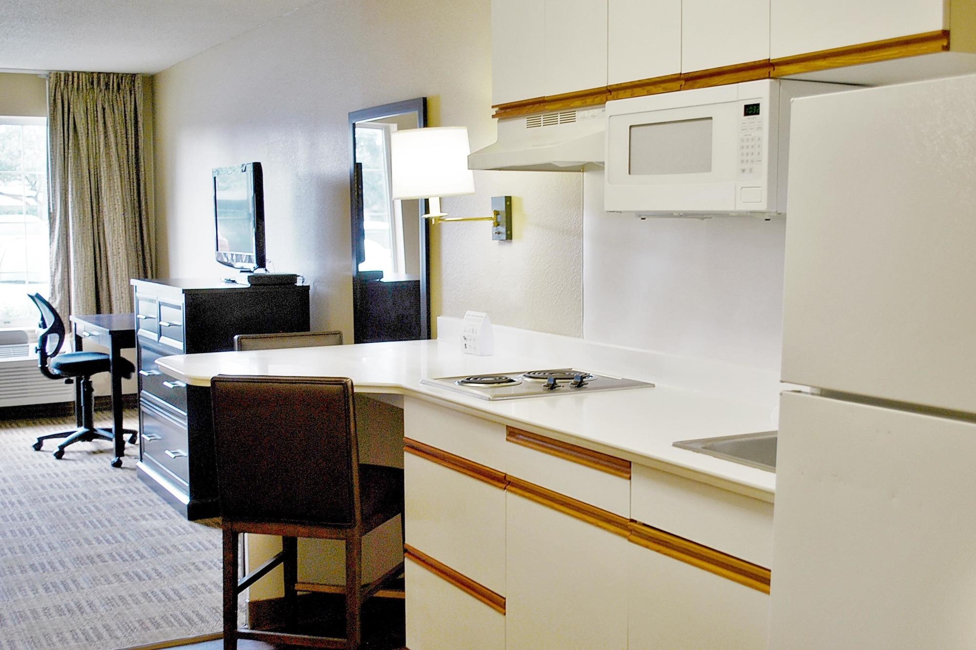 Extended Stay America Suites - St Louis - Westport - Central Мэриленд-Хайтс Экстерьер фото